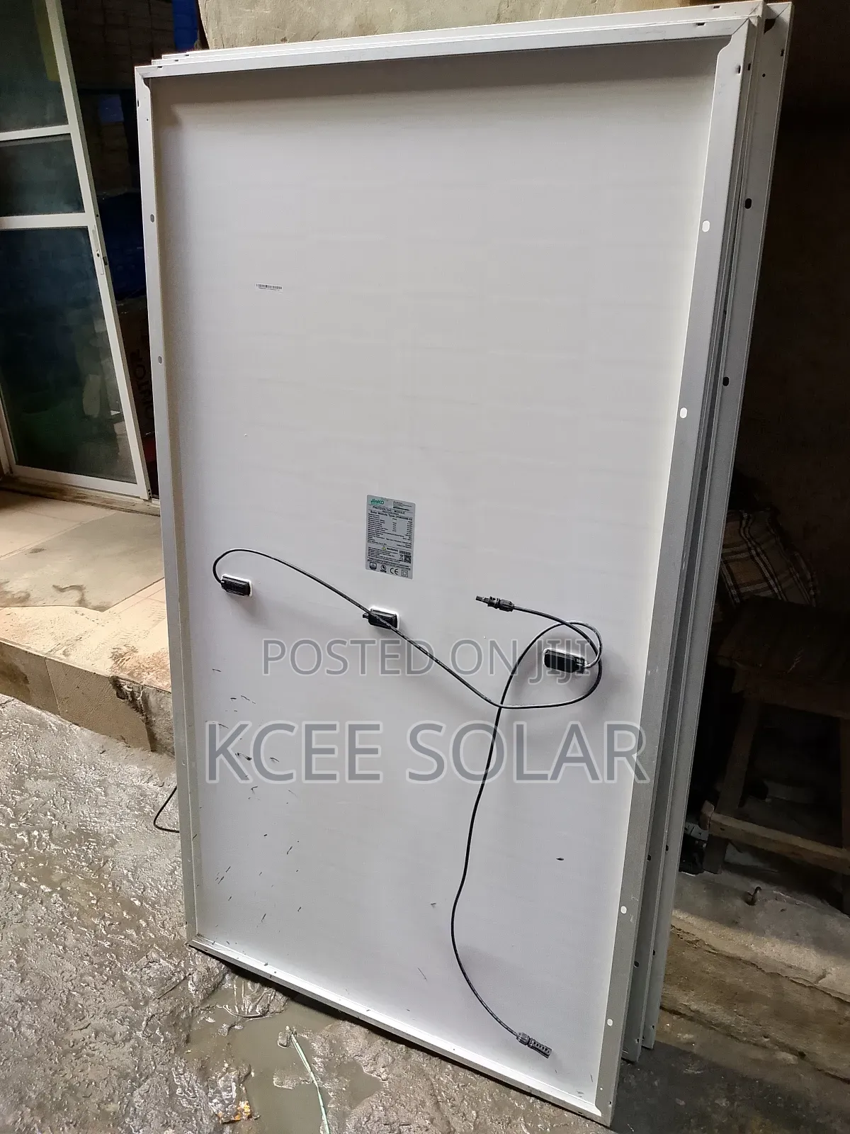 550w Jinko Solar Panel