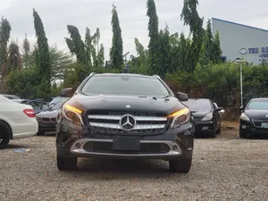 Mercedes-Benz GLA 250 2017 Black
