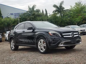 Mercedes-Benz GLA 250 2017 Black