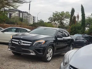 Mercedes-Benz GLA 250 2017 Black