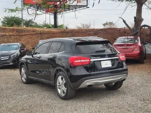 Mercedes-Benz GLA 250 2017 Black