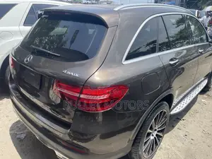 Mercedes-Benz GLC-Class 2018 Brown