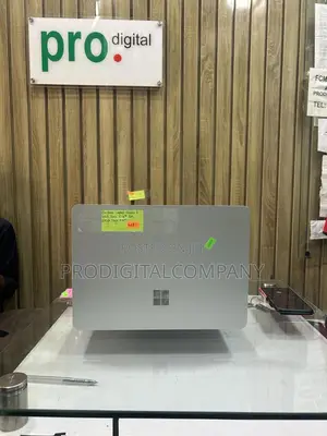 Laptop Microsoft Surface Laptop 2 16GB Intel Core i7 SSD 512GB
