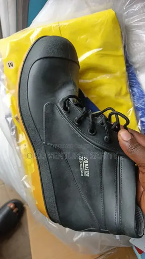 Safety Boots – Industrial Work Boots