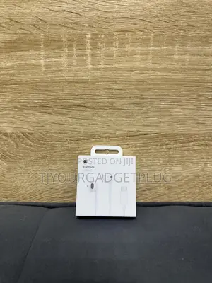 Brand New Apple Earpods (Tyep C)