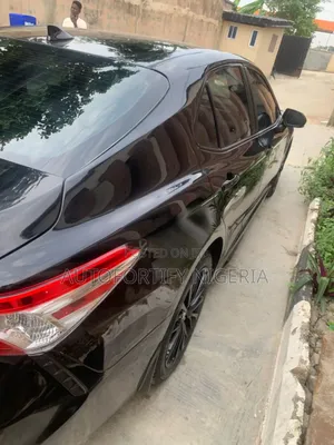 Expert Ceramic Tint Installation