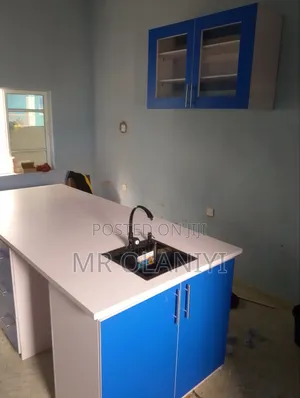 Laboratory Table