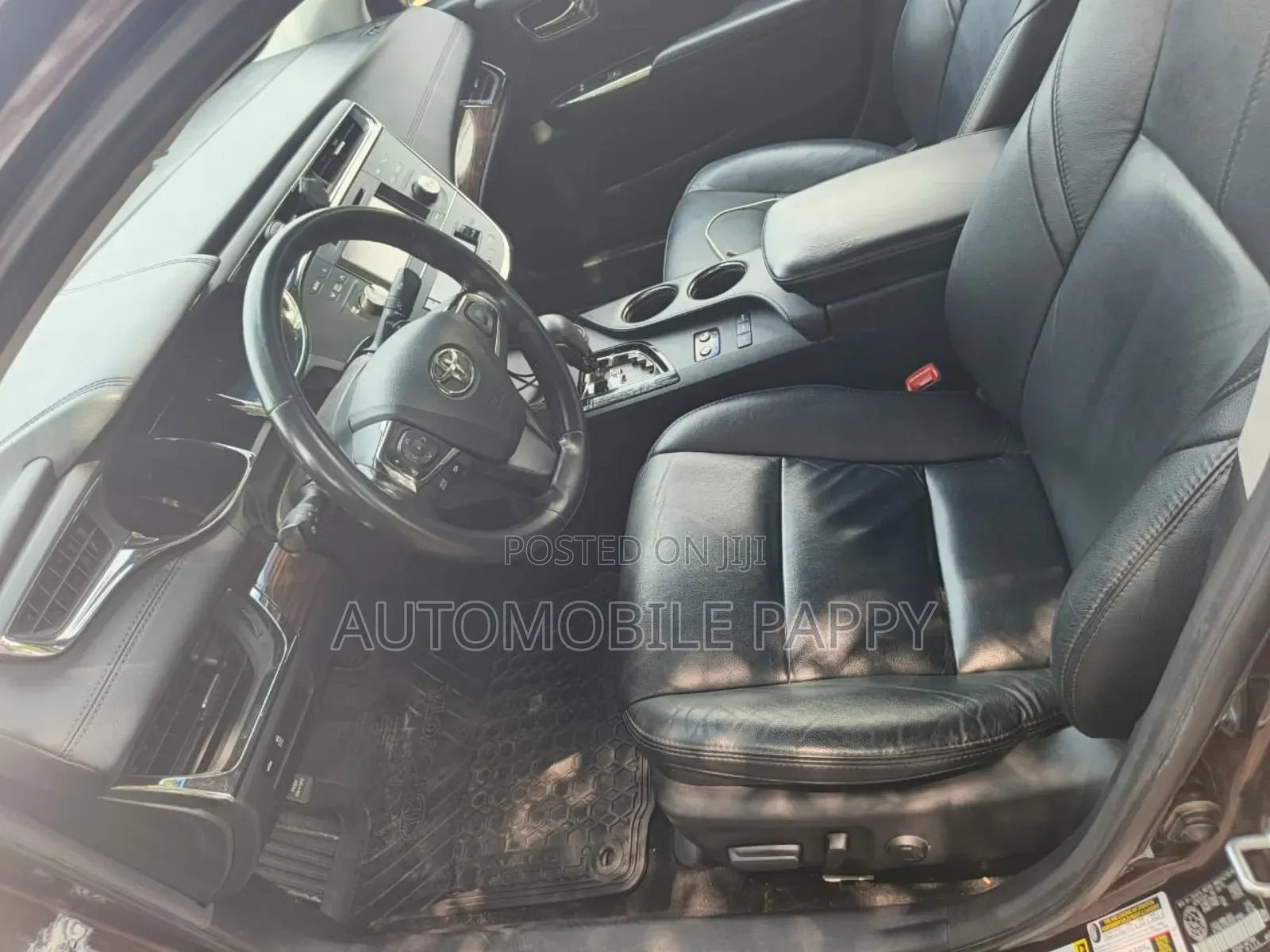Toyota Avalon 2014 Brown