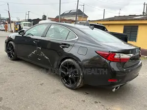 Lexus ES 2018 Black