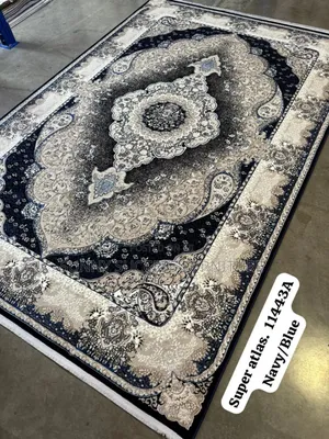 Royal Center Rug Size 8×11.