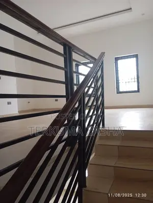 4bdrm Townhouse / Terrace in Maitama for rent