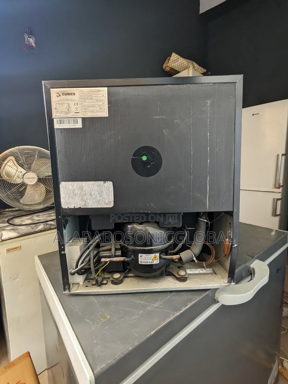 Refrigerator