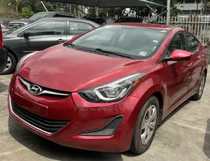Hyundai Elantra SE Sedan FWD (1.8L 4cyl 6A) 2016 Red