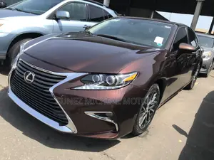 Lexus ES 2017 Brown