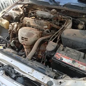 Toyota Camry LE 4dr Sedan (2.4L 4cyl 5M) 2002 Gold
