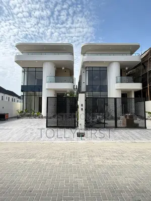 5 Bedroom Fully Detached Duplex