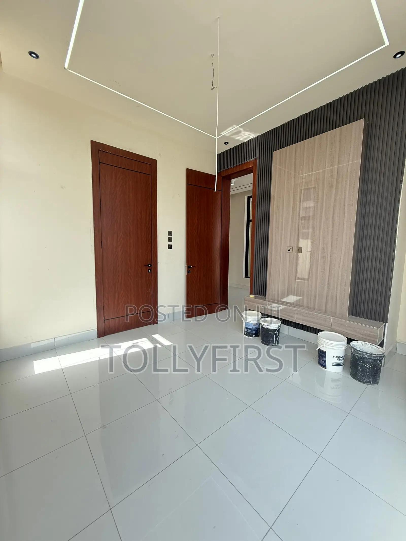 5 Bedroom Fully Detached Duplex