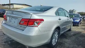 Lexus ES 350 2012 Silver