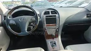 Lexus ES 350 2012 Silver