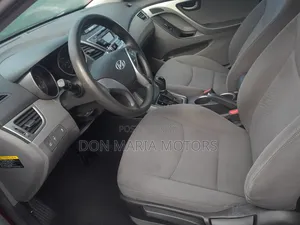 Hyundai Elantra SE Sedan FWD (1.8L 4cyl 6A) 2016 Burgundy