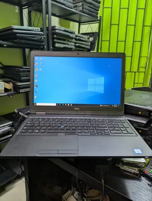 Laptop Dell Latitude 5590 8GB Intel Core i7 SSD 256GB