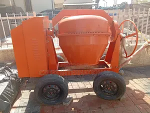 Europec Concrete Vibrator