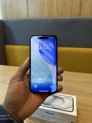 Apple iPhone 16 128 GB Blue