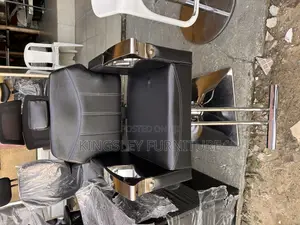 Black Big Saloon Chair
