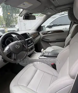Mercedes-Benz M Class 2012 Gray