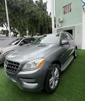 Mercedes-Benz M Class 2012 Gray
