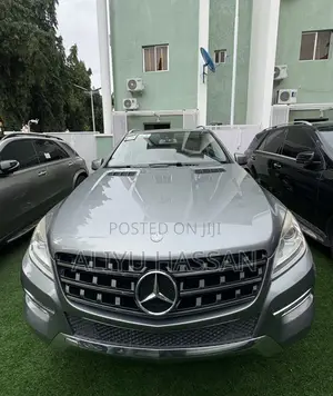 Mercedes-Benz M Class 2012 Gray