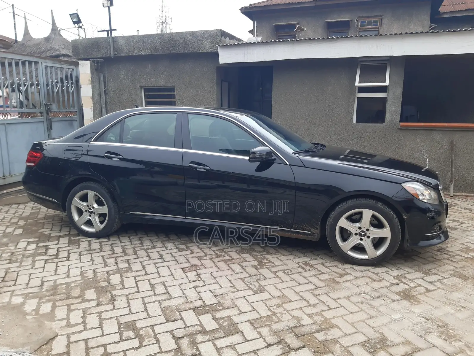 Mercedes-Benz E350 2016 Black