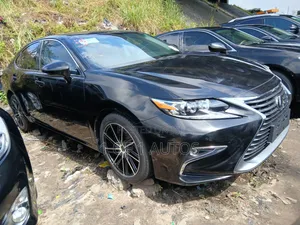 Lexus ES 2018 Black