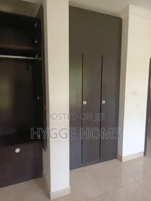 3bdrm Duplex in Dideolu Estate Oniru for rent