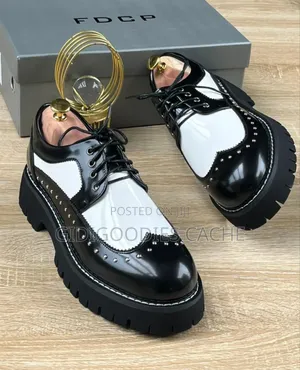 FDCP 2-Tone Men's Wetlook Shoes Size