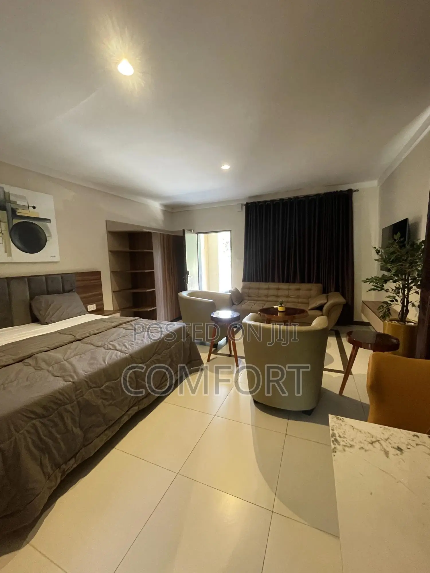 Executive Studio Apartment in Lifecamp