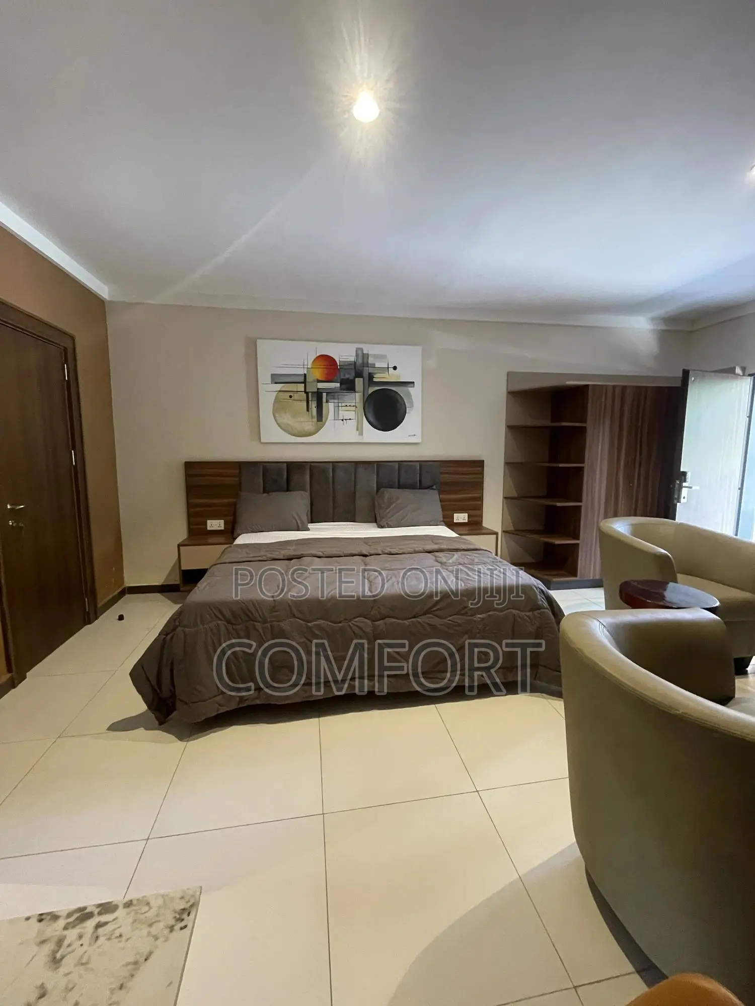 Executive Studio Apartment in Lifecamp