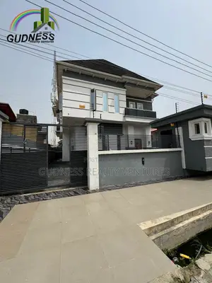 5bdrm Duplex in Lekki for rent