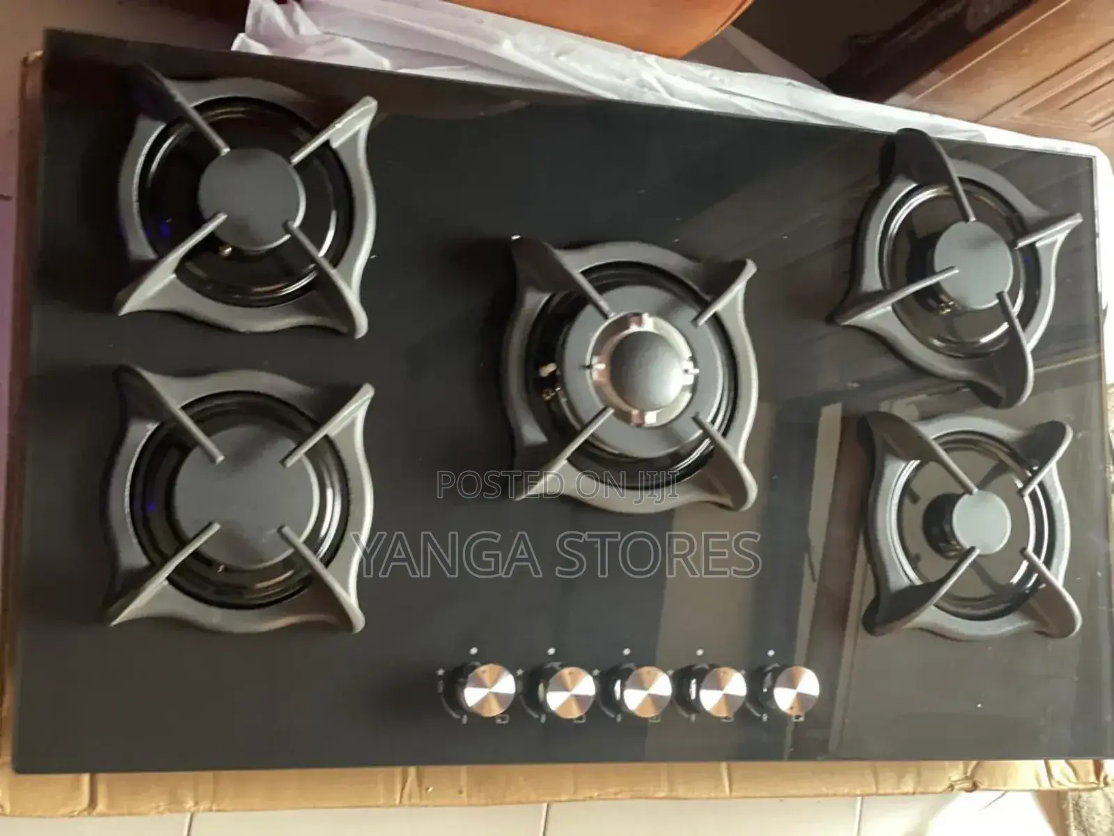 5 Burner Inbuilt Table Top Gas