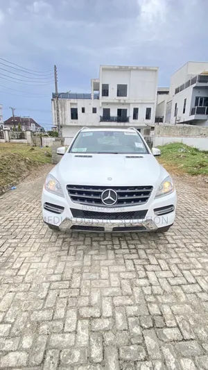 Mercedes-Benz M Class ML350 4MATIC 4dr SUV AWD (3.5L 6cyl 7A) 2015