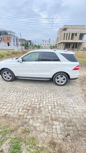 Mercedes-Benz M Class ML350 4MATIC 4dr SUV AWD (3.5L 6cyl 7A) 2015