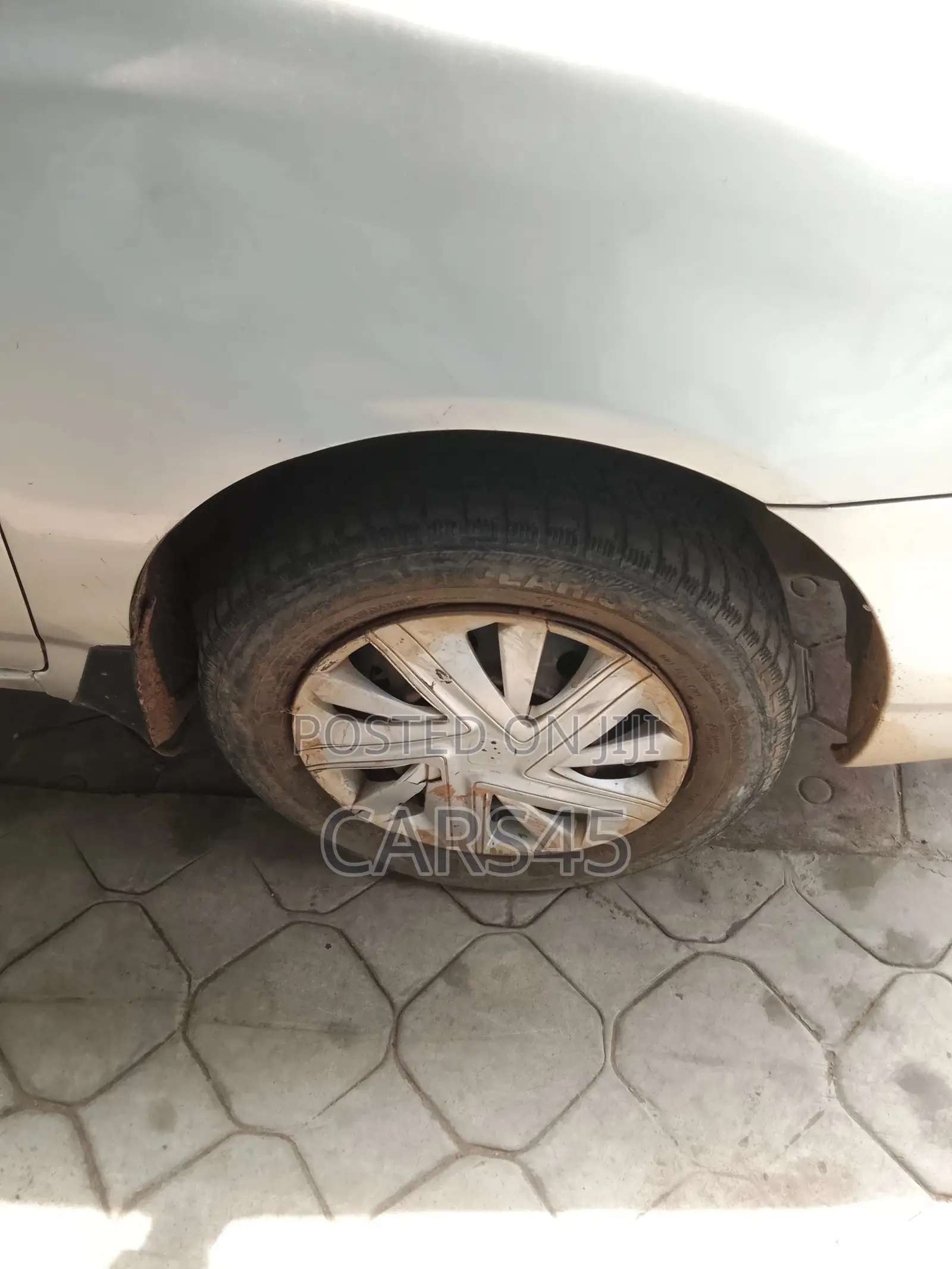 Toyota Corolla 2004 Silver