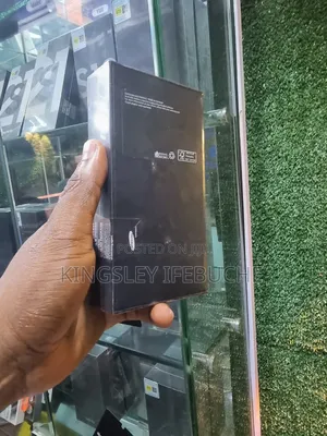 New Samsung Galaxy S21 5G 128 GB Black