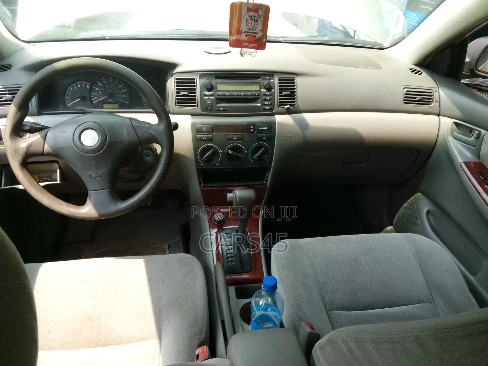 Toyota Corolla 2004 Silver