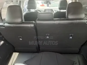 Toyota Highlander XLE 2022 Gray