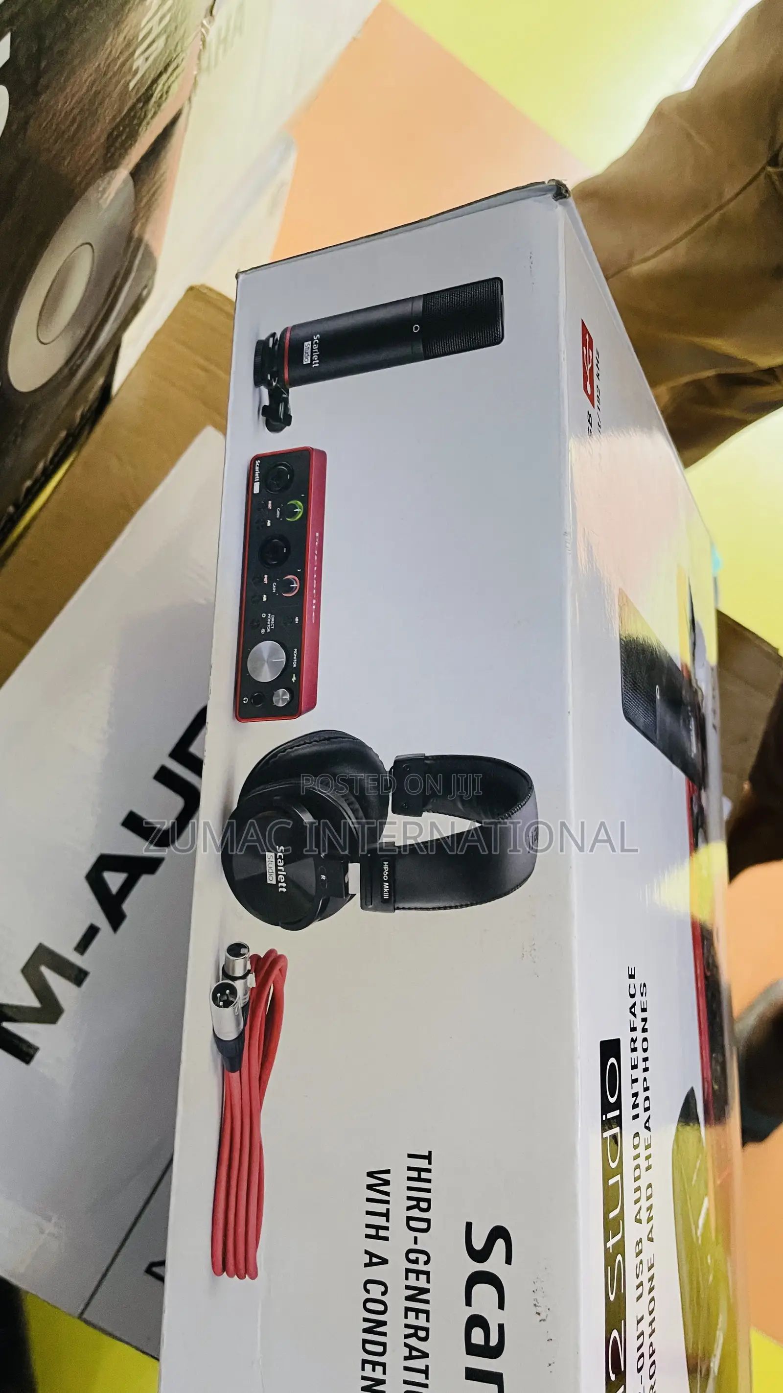 Scarlet 2i2 Studio Bundle Focusrite