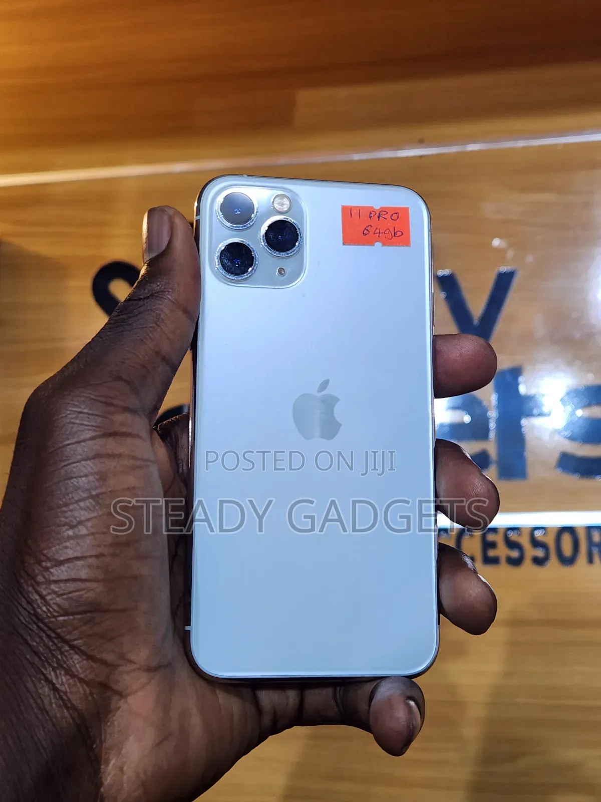 Apple iPhone 11 Pro 64 GB White