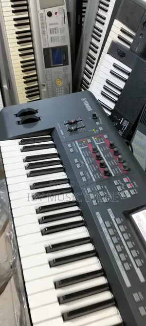 Yamaha Mox6