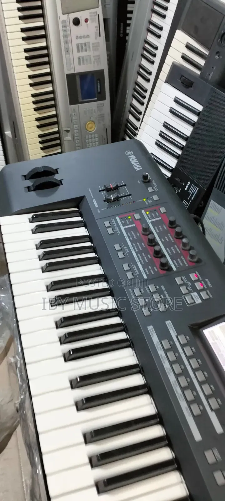 Yamaha Mox6
