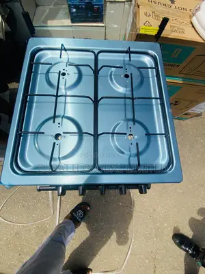 Maxi 50x50 Free Standing All Gas